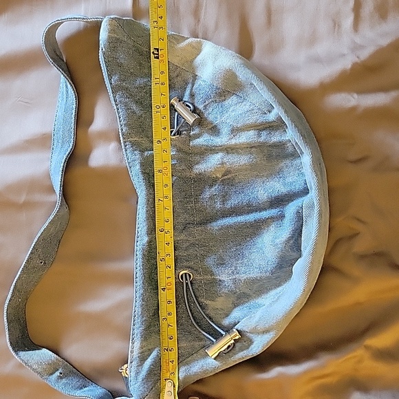 Y2k inspired small hobo bag - Picture 9 of 10